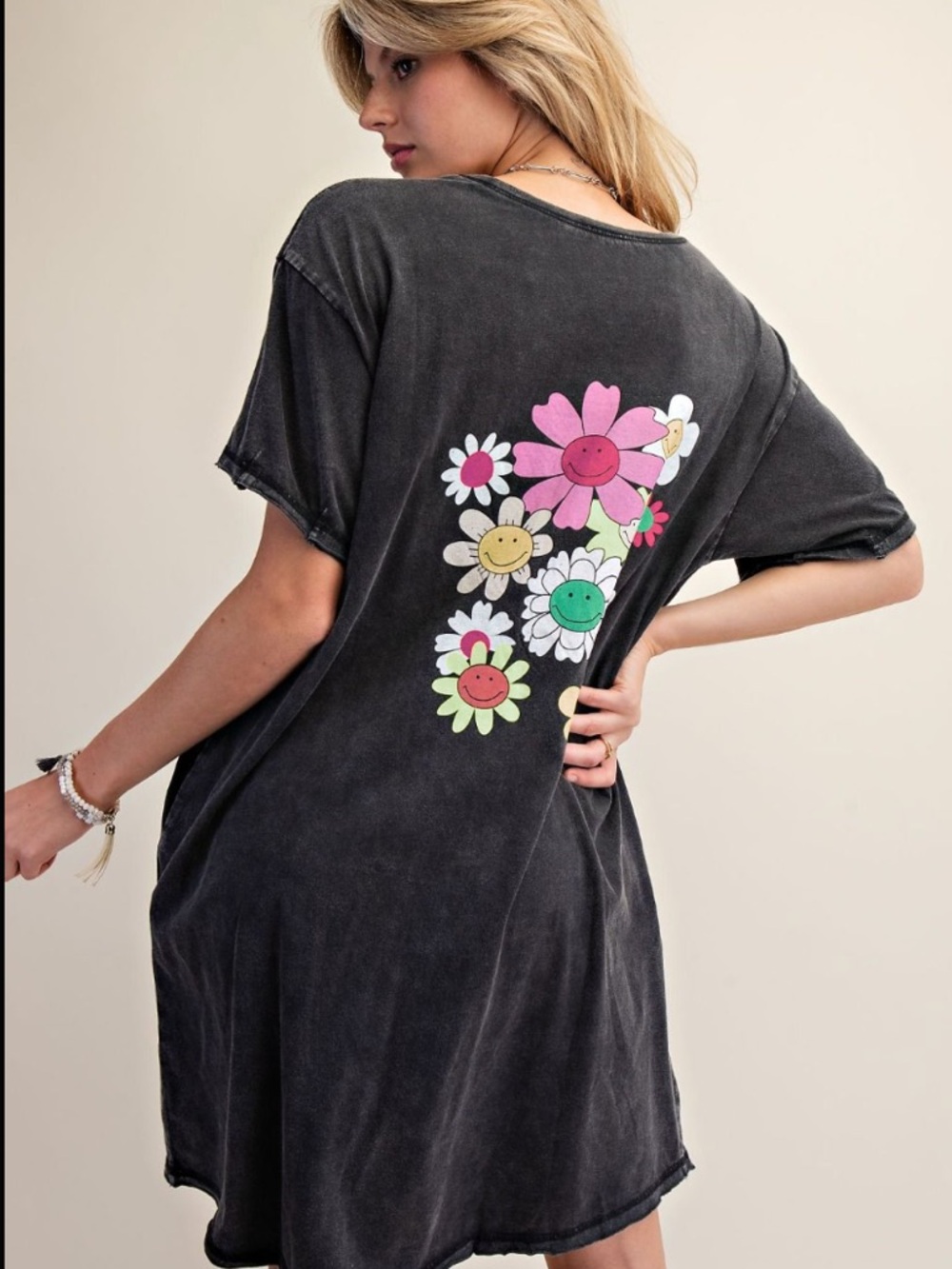 E5 ALL Flowers DRESS-Black